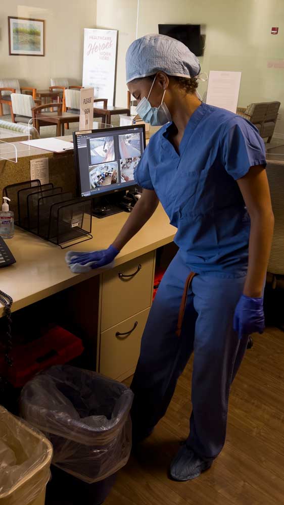 EVS-worker-cleaning-office